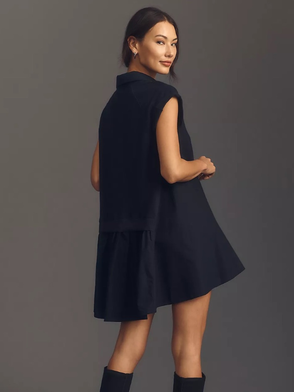 Offsides Mini Dress
๐๐ถ๐พ๐๐ ๐ซ๐๐ถ๐ธ๐๐พ๐ธโฏ/ ๐๐๐๐ฝ๐โด๐
๐โดโ๐พโฏ
๐ฉ๐ฒ๐ช๐ฏ
๐โด๐โด๐-โฌ๐๐ถ๐ธ๐ - Picture 1 of 6